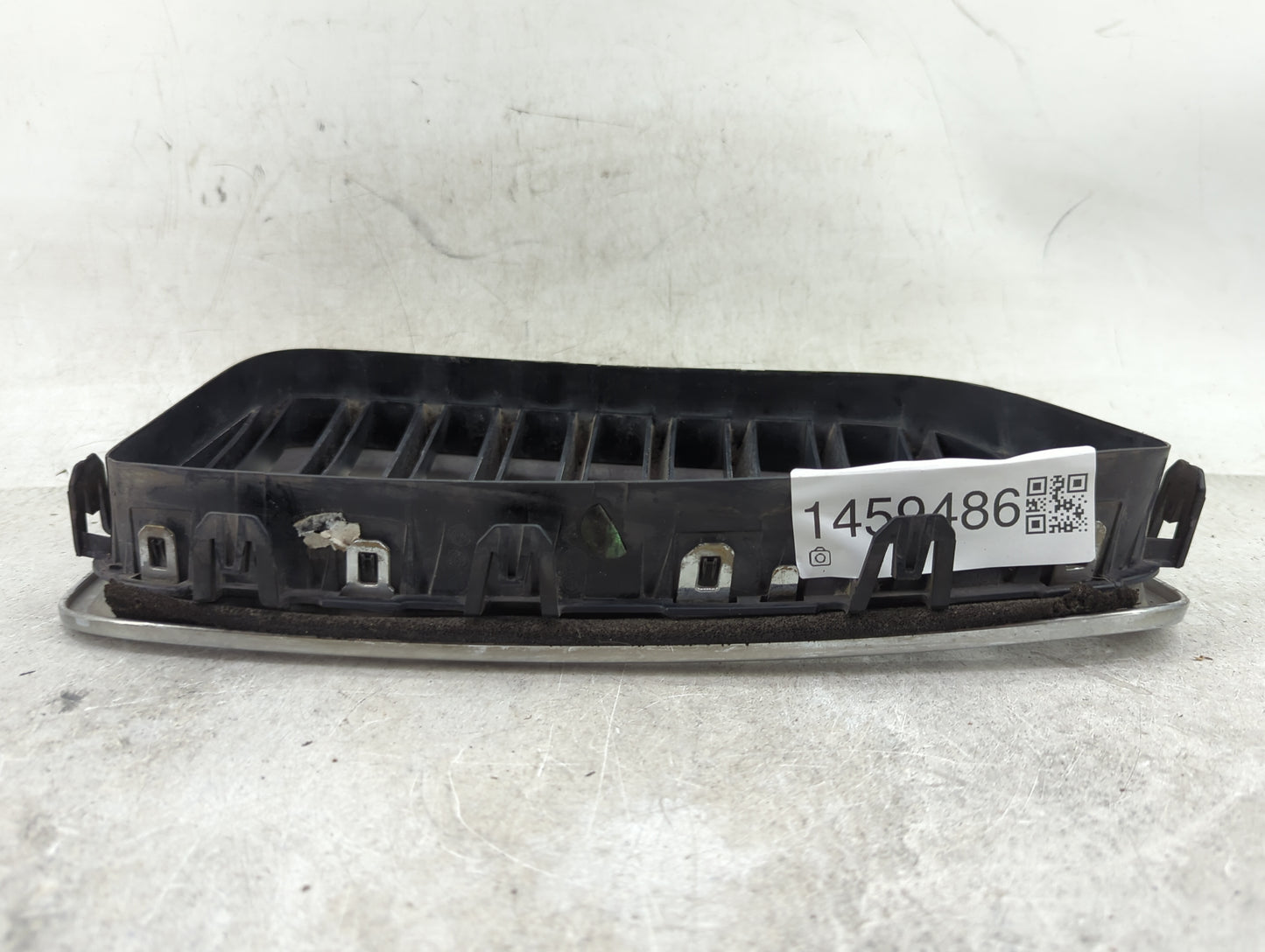 2014-2016 Bmw 528i Front Grille Bumper Not Included 1459486 - Oemusedautoparts1.com