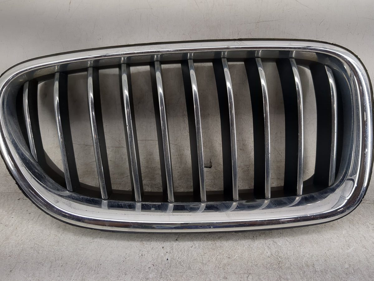 2014-2016 Bmw 528i Front Grille Bumper Not Included 1459942 - Oemusedautoparts1.com