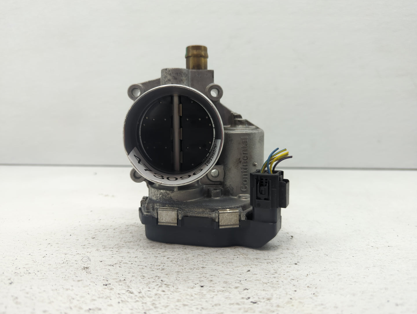 2012-2016 Bmw 528i Throttle Body P/N:1354 7588625-04 1354 7588625-03 Fits Fits 2012 2013 2014 2015 2016 2017 2018 OEM Used A