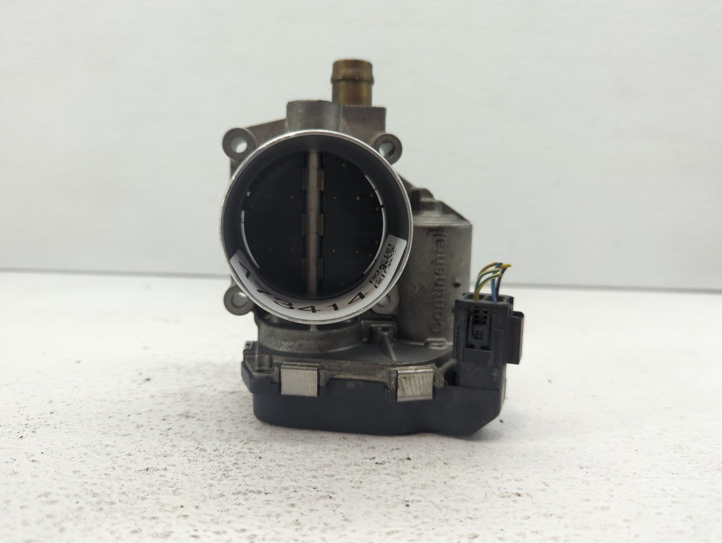 2012-2016 Bmw 528i Throttle Body P/N:1354 7588625-04 1354 7588625-03 Fits Fits 2012 2013 2014 2015 2016 2017 2018 OEM Used A