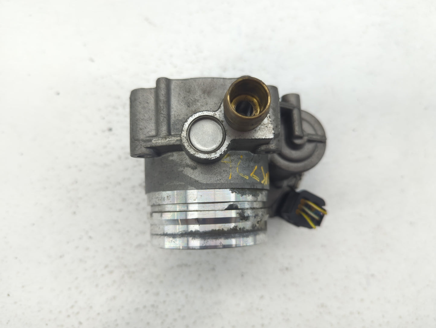 2012-2016 Bmw 528i Throttle Body P/N:1354 7588625-04 1354 7588625-03 Fits Fits 2012 2013 2014 2015 2016 2017 2018 OEM Used A