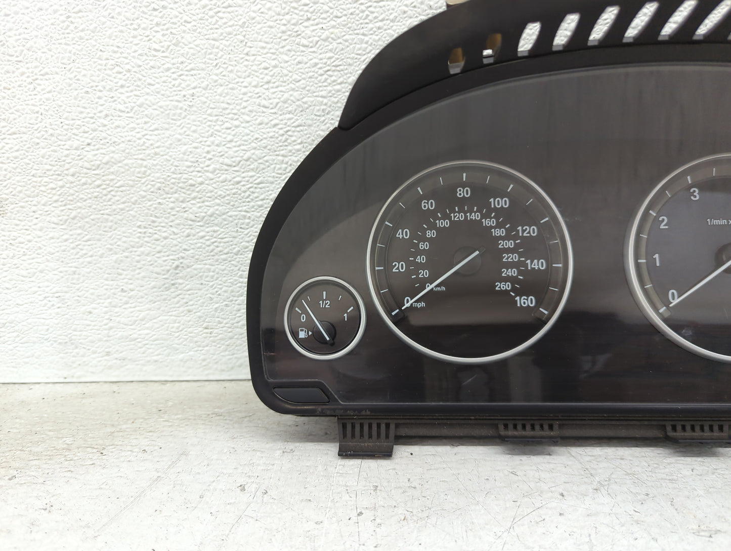 2014 Bmw 528xi Instrument Cluster Speedometer Gauges P/N:176494-11 19200256, 2615572-03 Miles:100K Fits Fits 2015 2016 2017 