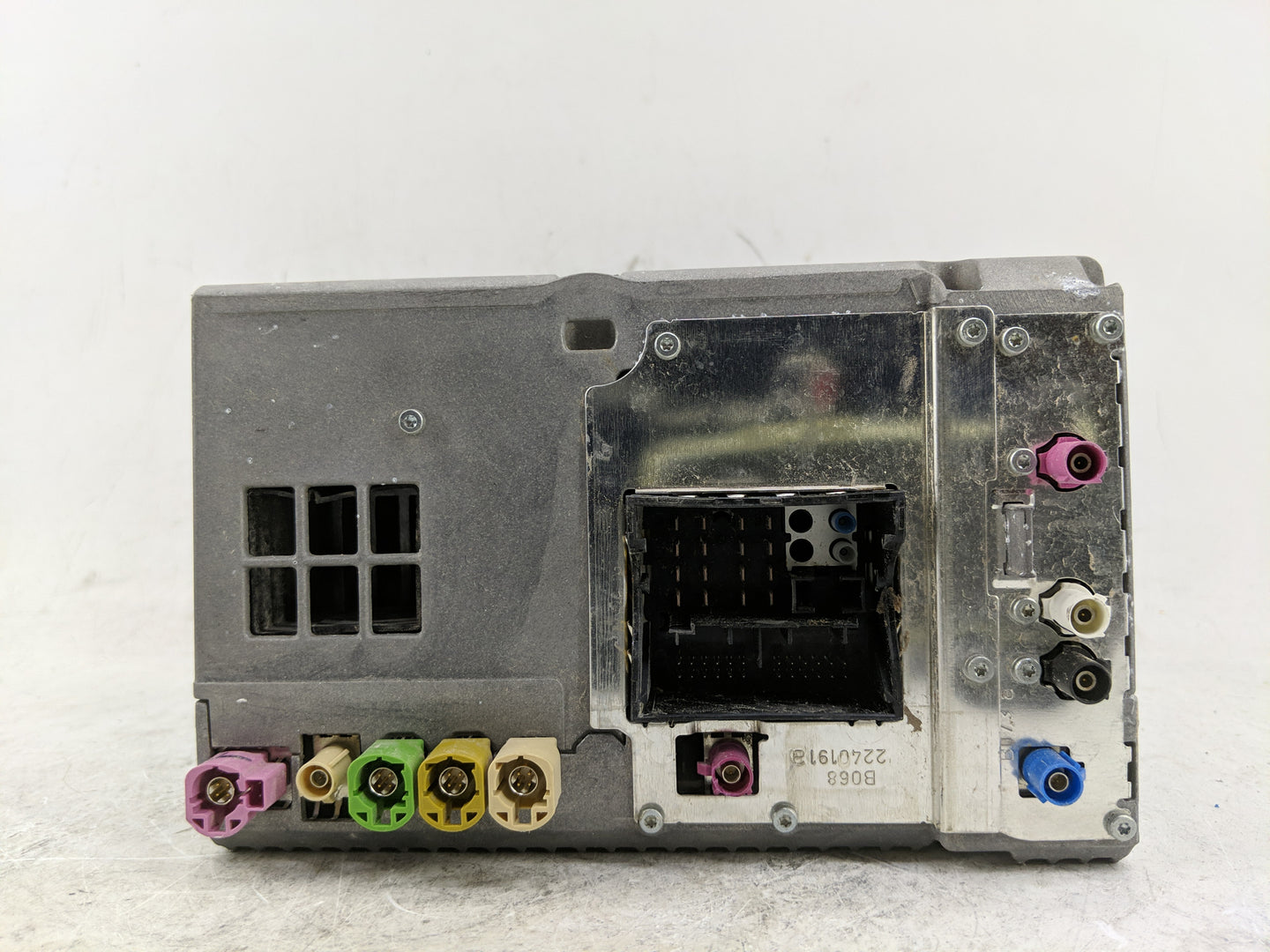 2014 Bmw 535i Radio AM FM Cd Player Receiver Replacement Fits OEM Used Auto Parts - Oemusedautoparts1.com