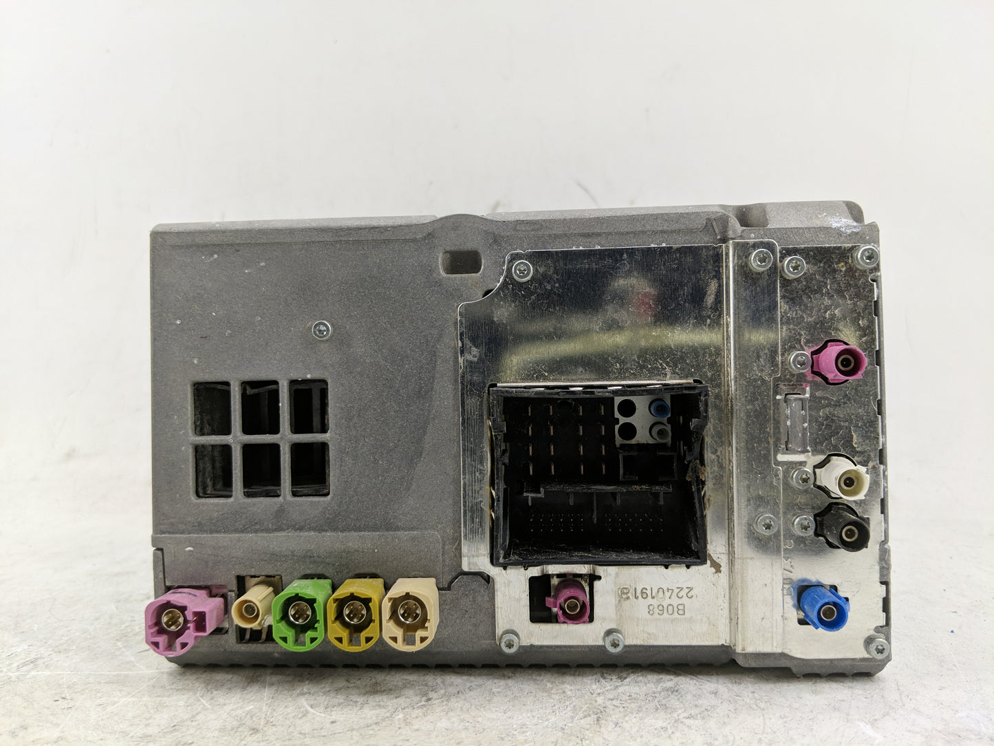 2014 Bmw 535i Radio AM FM Cd Player Receiver Replacement Fits OEM Used Auto Parts - Oemusedautoparts1.com