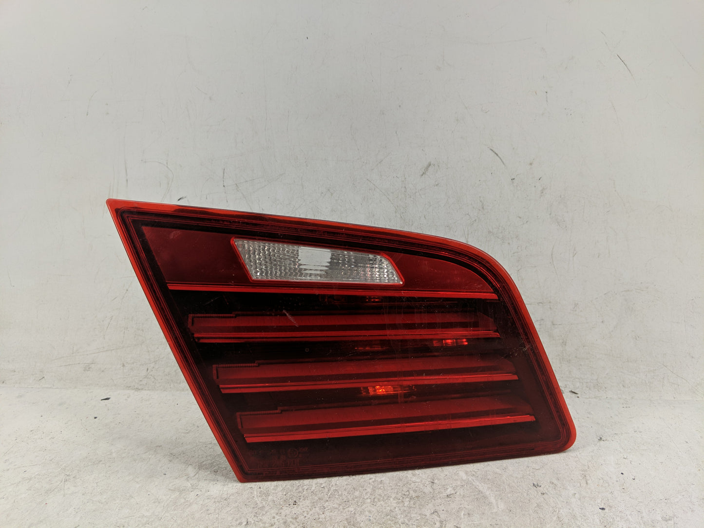2014-2016 Bmw 535i Tail Light Assembly Driver Left OEM P/N:2TZ 011 145-01 Fits Fits 2014 2015 2016 OEM Used Auto Parts - Oem