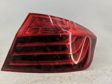 2014-2016 Bmw 535i Tail Light Assembly Passenger Right OEM P/N:184080-02 Fits Fits 2014 2015 2016 OEM Used Auto Parts - Oemu
