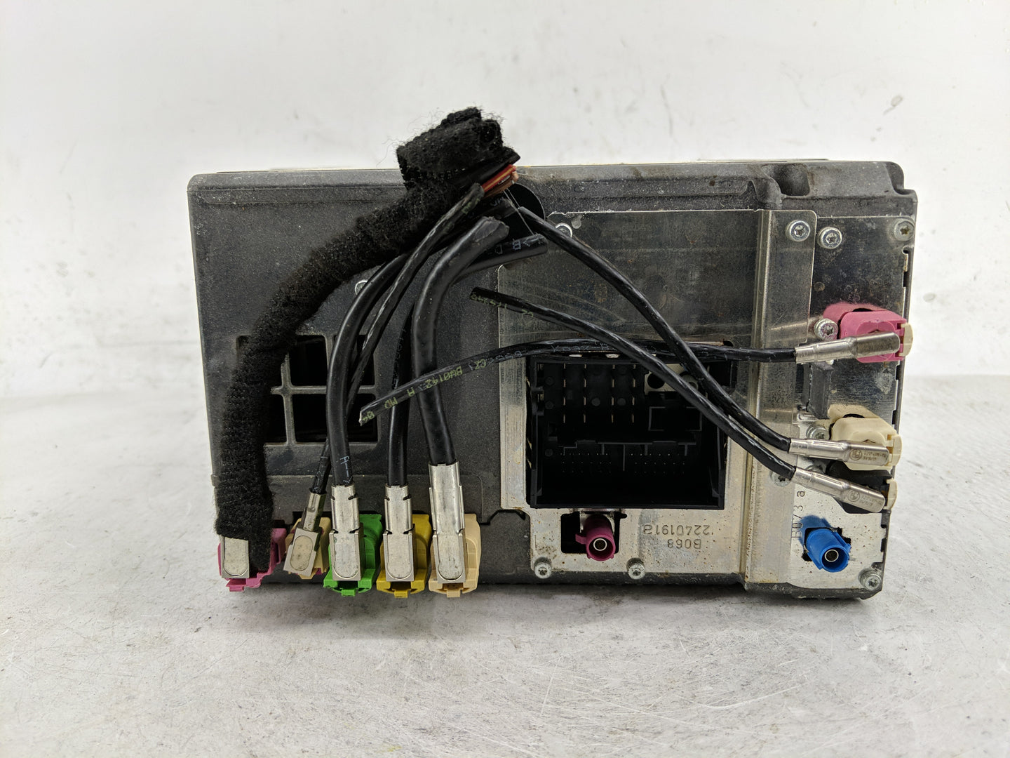 2013-2014 Bmw 535i Radio AM FM Cd Player Receiver Replacement P/N:CI934782401 Fits Fits 2013 2014 2015 OEM Used Auto Parts -