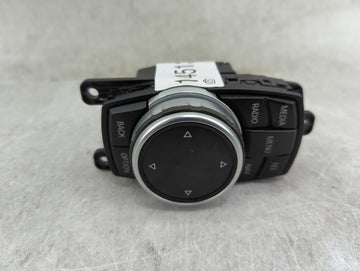 2014 Bmw 535i Radio AM FM Cd Player Receiver Replacement P/N:9012787873 12693-847 Fits OEM Used Auto Parts - Oemusedautopart