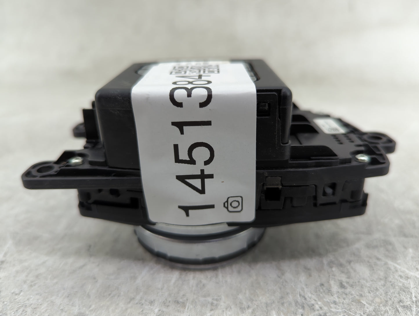 2014 Bmw 535i Radio AM FM Cd Player Receiver Replacement P/N:9012787873 12693-847 Fits OEM Used Auto Parts - Oemusedautopart
