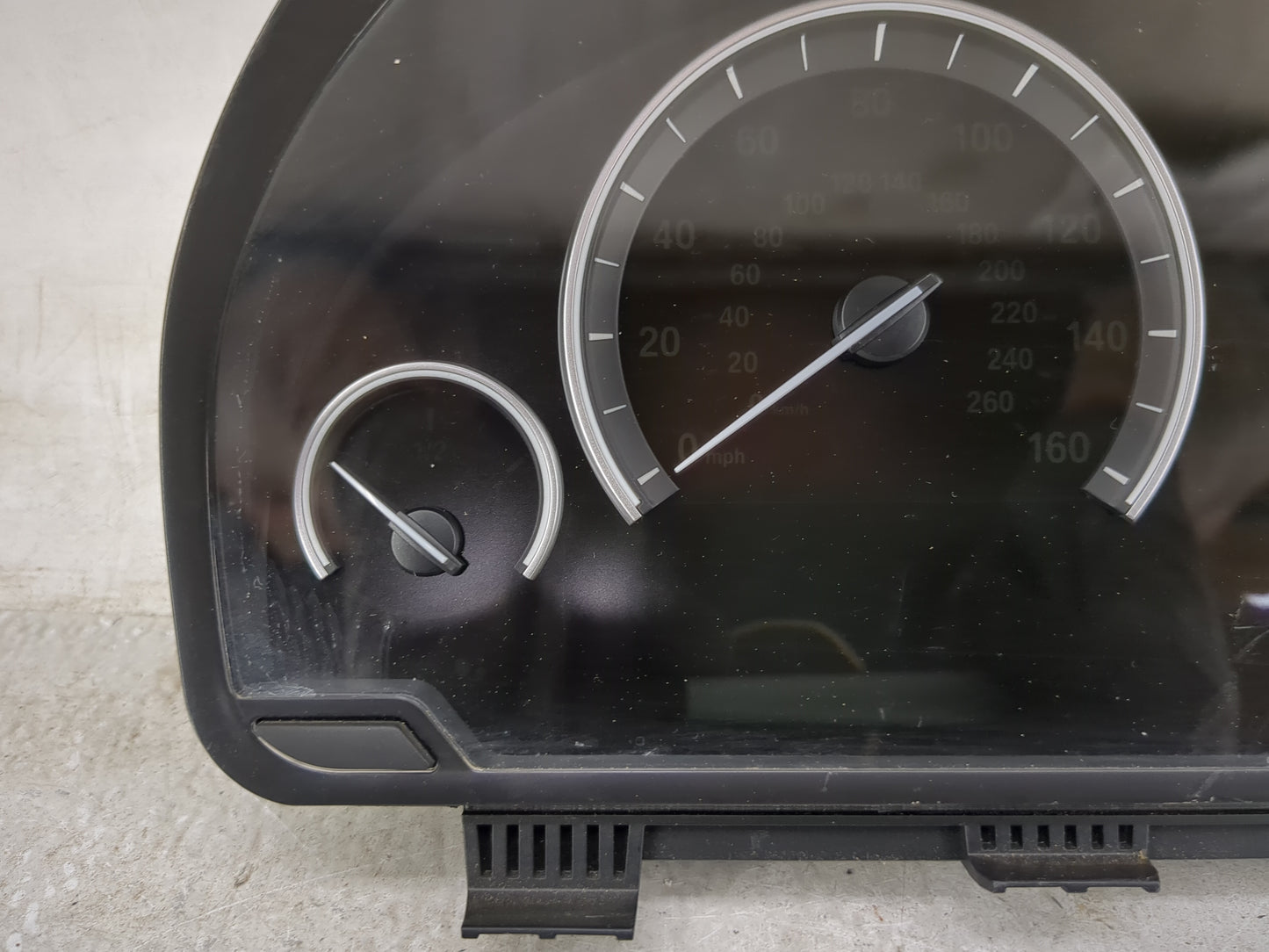2014-2017 Bmw 535i Instrument Cluster Speedometer Gauges P/N:9342804-01 0263715184 Miles:81K Fits Fits 2014 2015 2016 2017 2