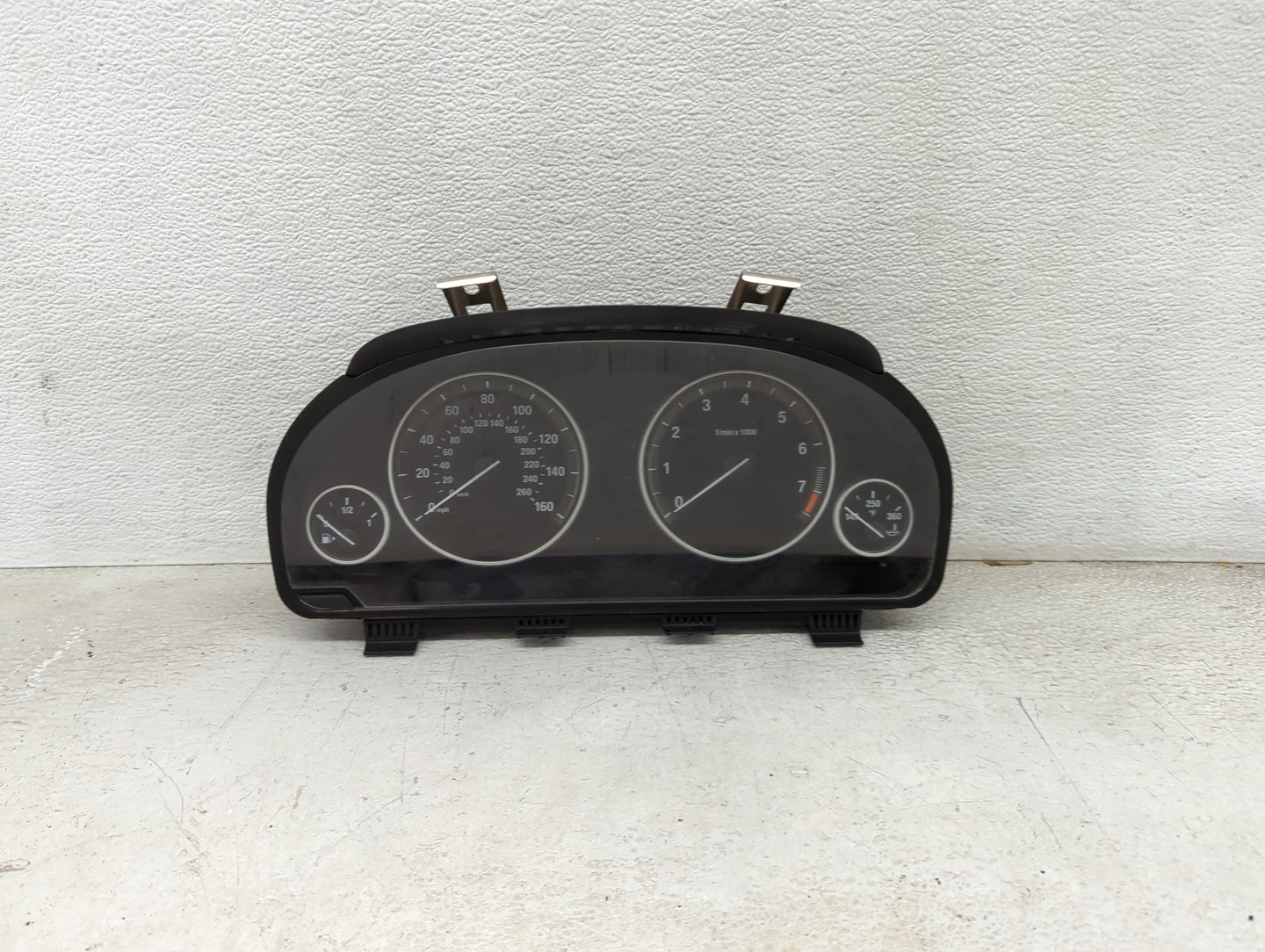 2014-2016 Bmw 535i Instrument Cluster Speedometer Gauges P/N:9339894-01 Miles: Fits Fits 2014 2015 2016 2017 OEM Used Auto P
