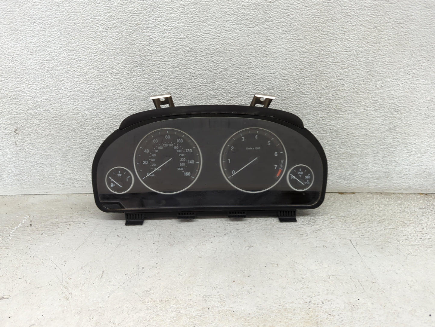 2014-2016 Bmw 535i Instrument Cluster Speedometer Gauges P/N:9339894-01 Miles: Fits Fits 2014 2015 2016 2017 OEM Used Auto P