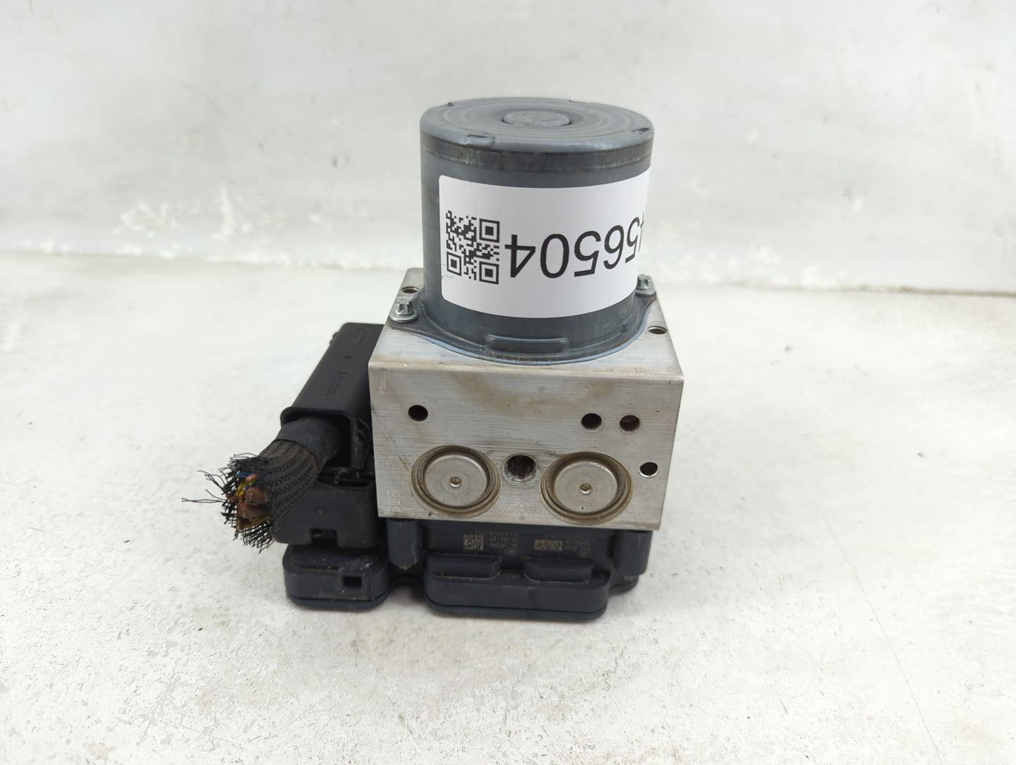 2012-2017 Bmw 535i ABS Pump Control Module Replacement P/N:6868327-01 Fits Fits 2012 2013 2014 2015 2016 2017 2018 OEM Used 