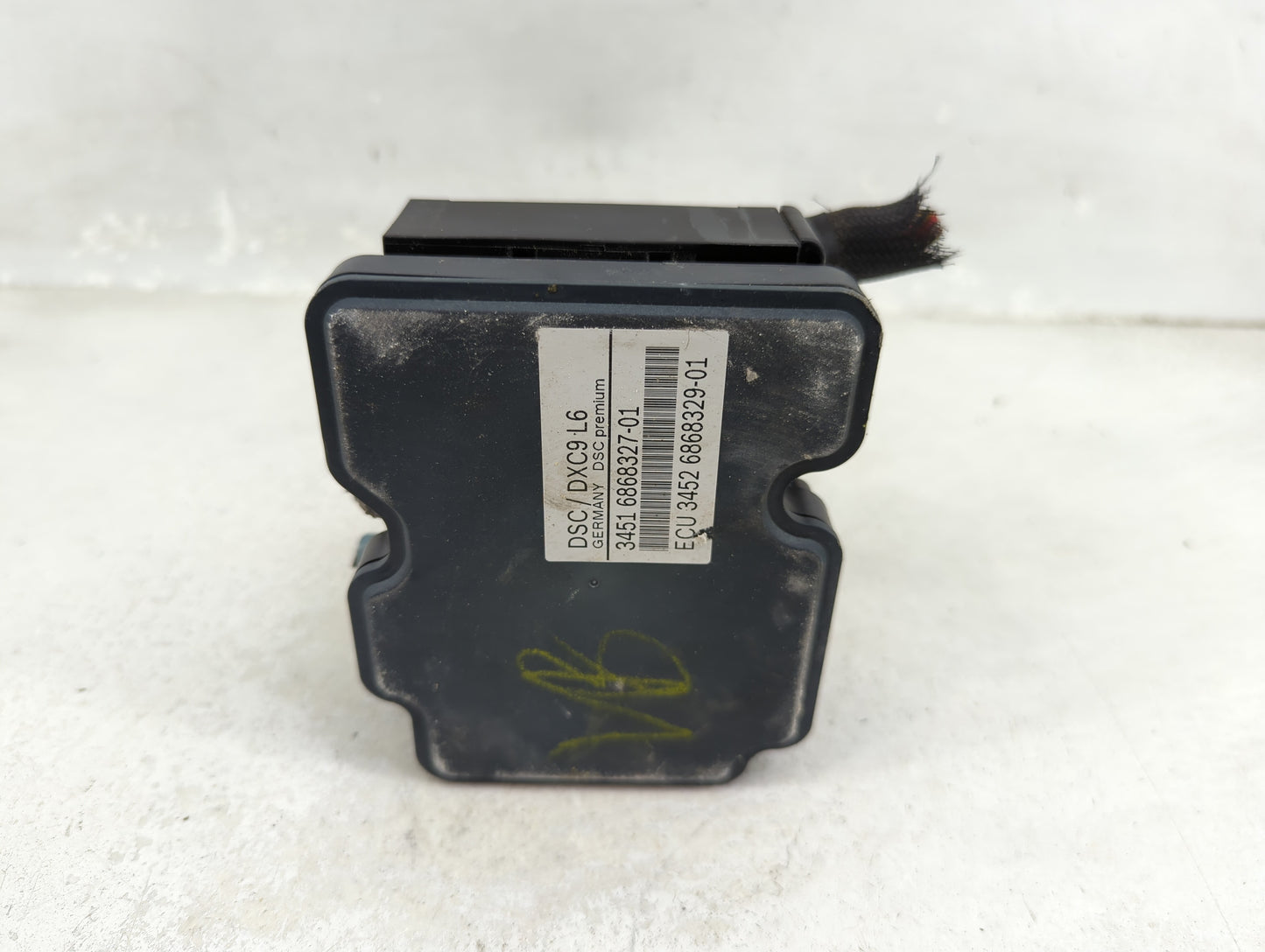 2012-2017 Bmw 535i ABS Pump Control Module Replacement P/N:6868327-01 Fits Fits 2012 2013 2014 2015 2016 2017 2018 OEM Used 