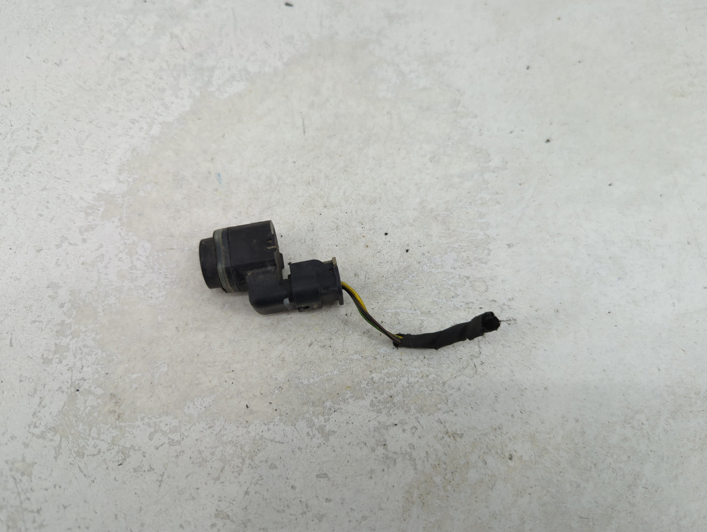 2014 Bmw 535i Front Park Assist Sensor Black 1456634 - Oemusedautoparts1.com