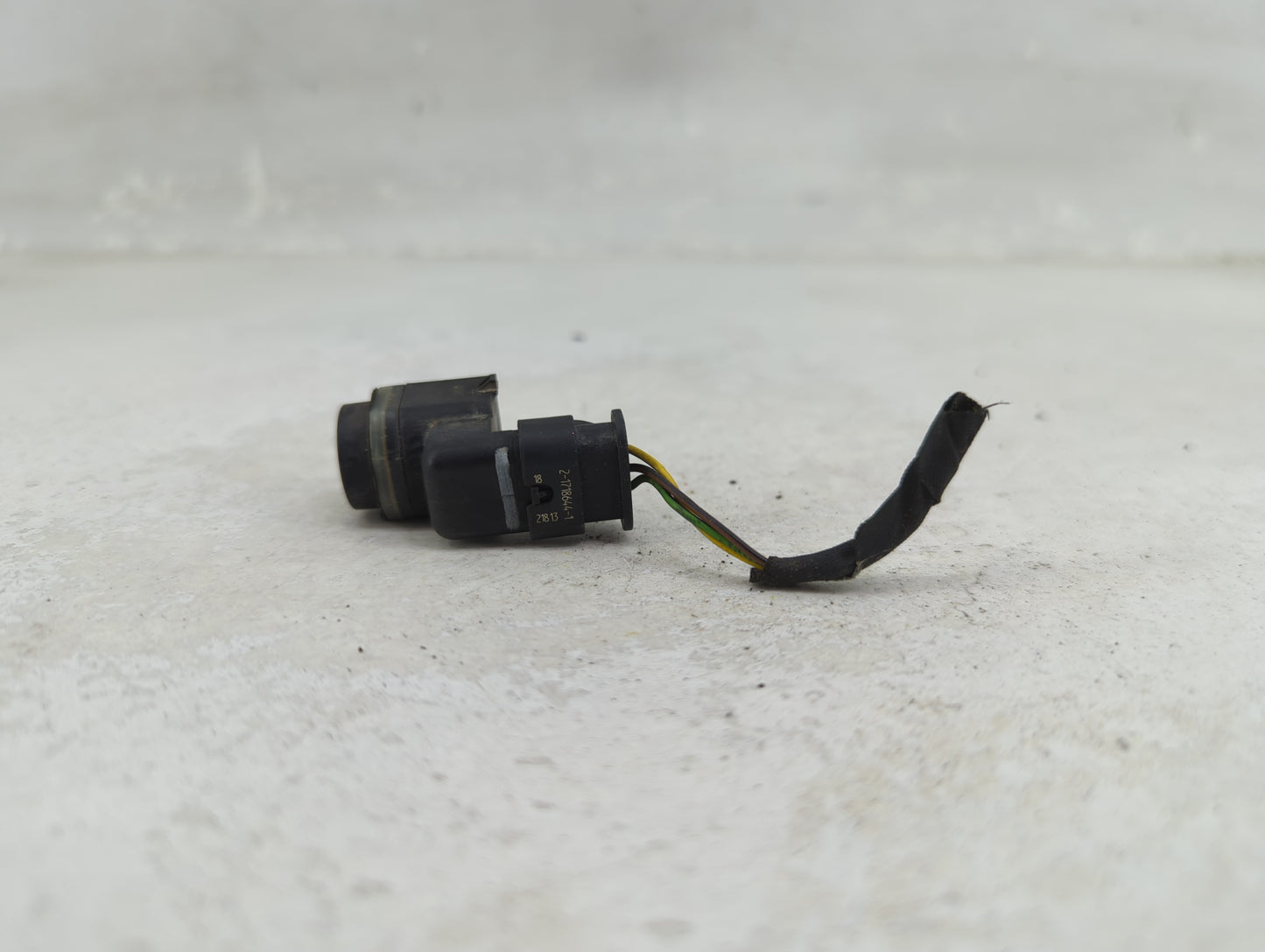 2014 Bmw 535i Front Park Assist Sensor Black 1456634 - Oemusedautoparts1.com