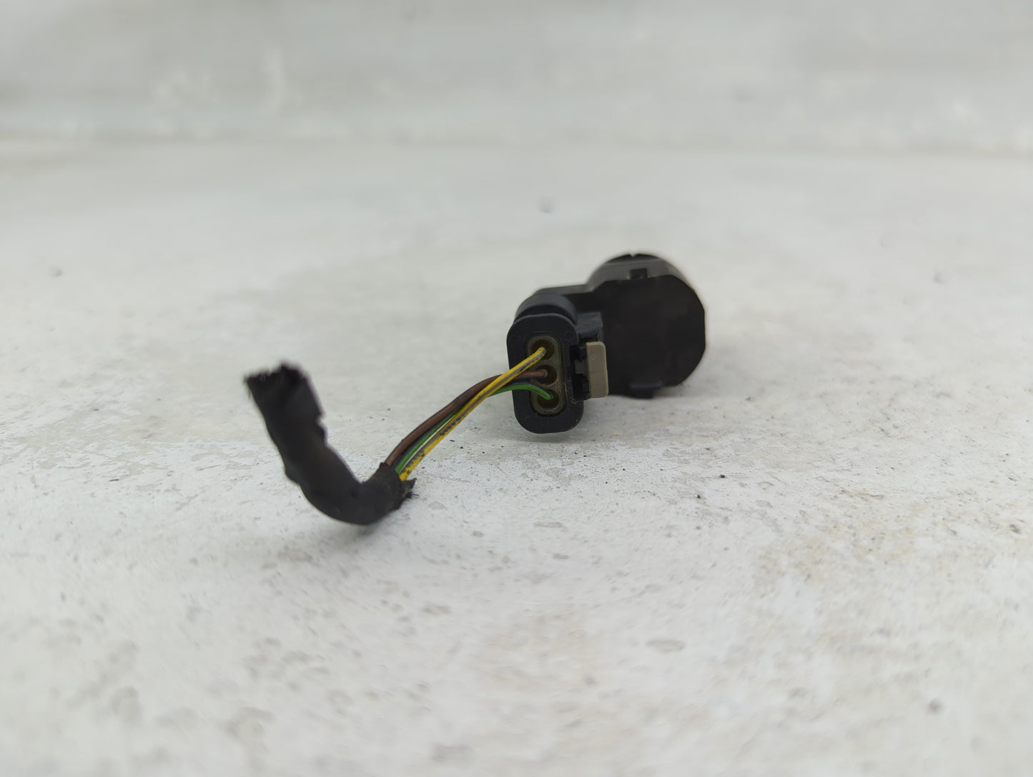 2014 Bmw 535i Front Park Assist Sensor Black 1456634 - Oemusedautoparts1.com