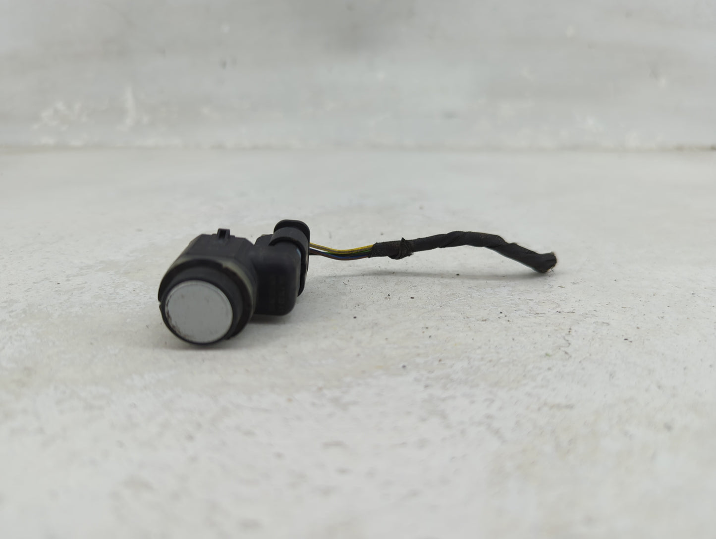 2014 Bmw 535i Front Park Assist Sensor Black - Oemusedautoparts1.com