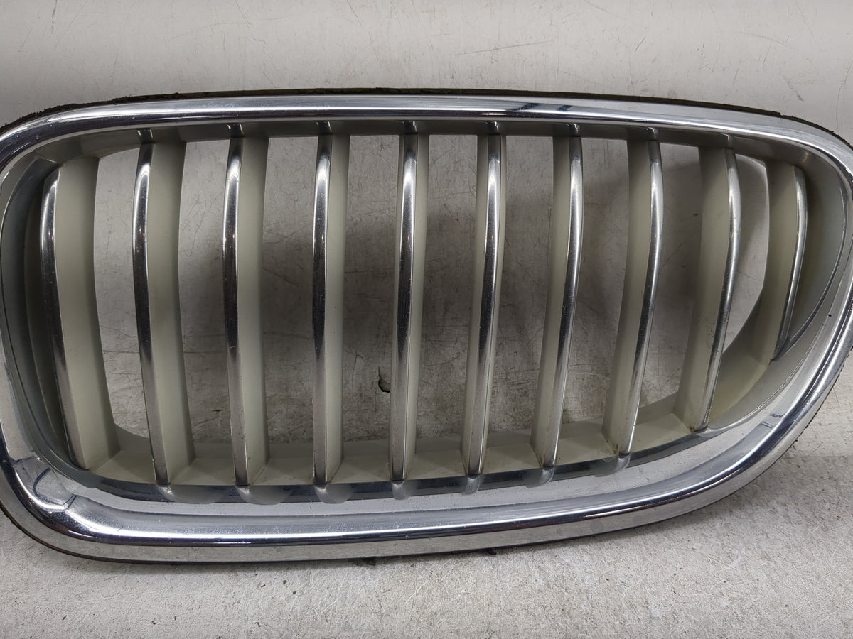 2014-2015 Bmw 535i Front Grille Bumper Not Included - Oemusedautoparts1.com