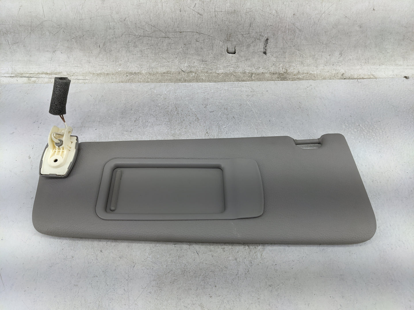 2010-2016 Bmw 535i Sun Visor Shade Replacement Driver Left Mirror Fits Fits 2010 2011 2012 2013 2014 2015 2016 OEM Used Auto
