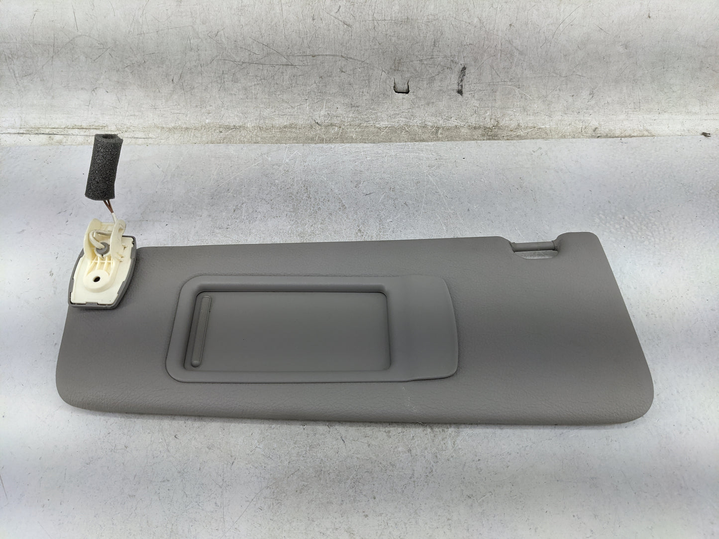 2010-2016 Bmw 535i Sun Visor Shade Replacement Driver Left Mirror Fits Fits 2010 2011 2012 2013 2014 2015 2016 OEM Used Auto