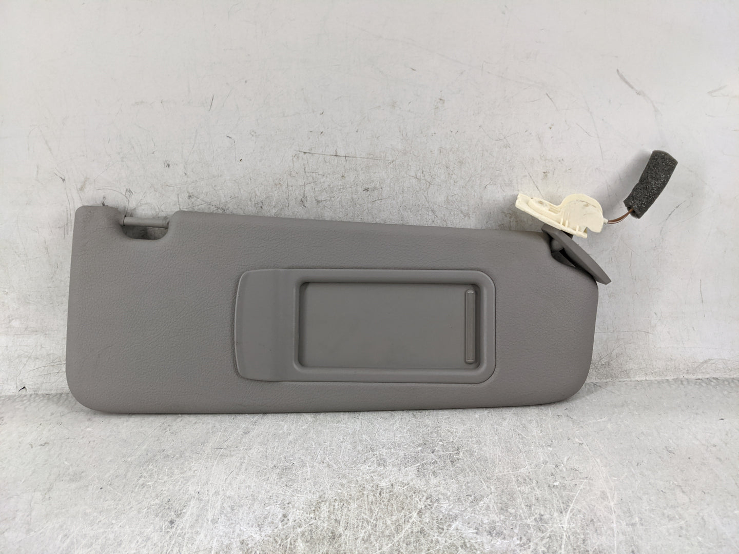 2010-2016 Bmw 535i Sun Visor Shade Replacement Passenger Right Mirror Fits Fits 2010 2011 2012 2013 2014 2015 2016 OEM Used 