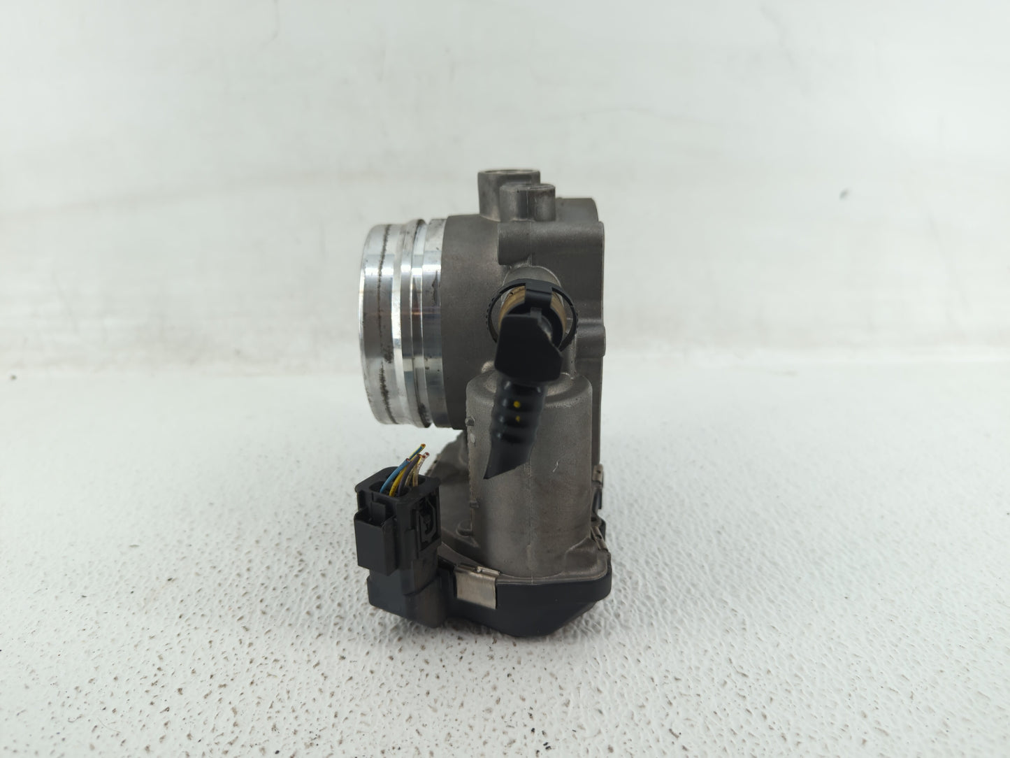 2010-2017 Bmw 535i Throttle Body P/N:1354 7597871-02 Fits Fits 2010 2011 2012 2013 2014 2015 2016 2017 2018 2019 2020 OEM Us