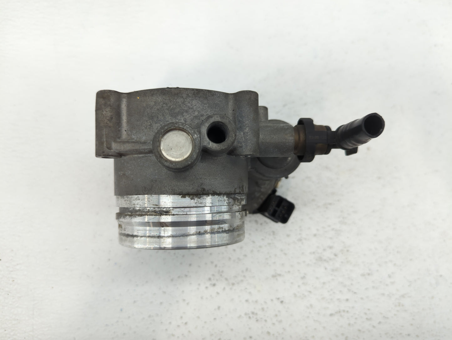 2010-2017 Bmw 535i Throttle Body P/N:1354 7597871-01 1354 7597871-03 Fits OEM Used Auto Parts - Oemusedautoparts1.com