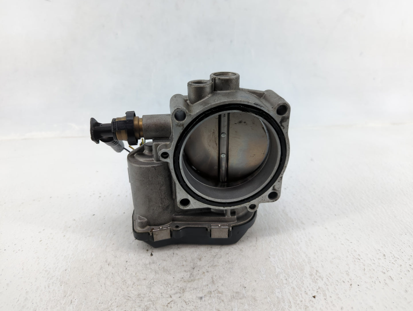 2010-2017 Bmw 535i Throttle Body P/N:1354 7597871-03 Fits Fits 2010 2011 2012 2013 2014 2015 2016 2017 2018 2019 2020 OEM Us