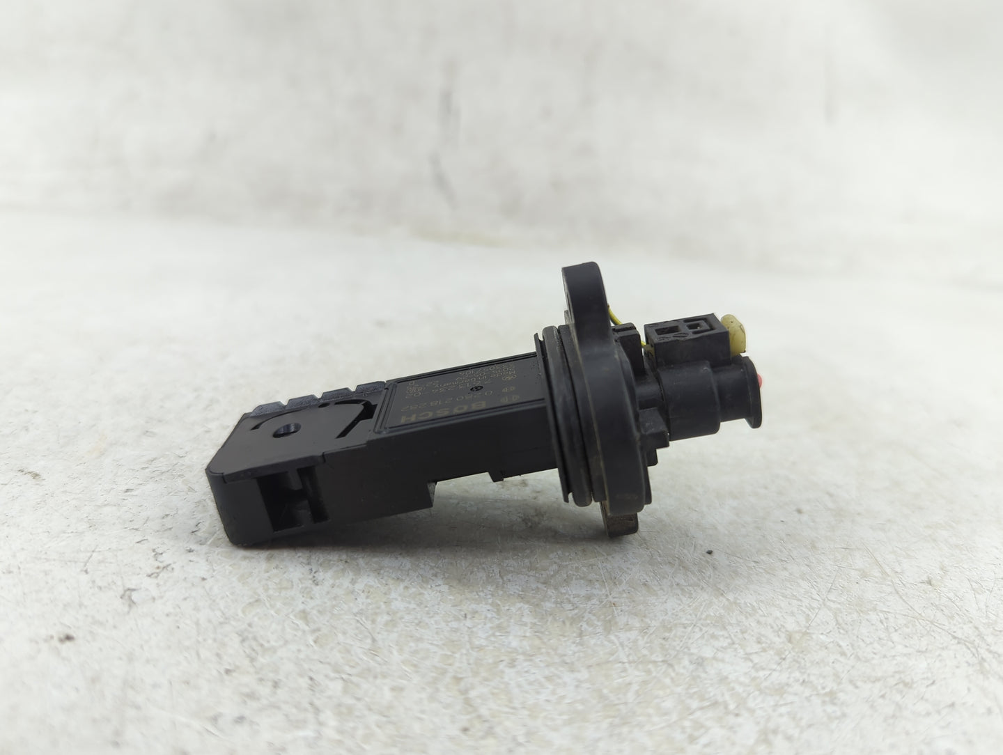 2014-2016 Bmw 550i Mass Air Flow Meter Maf - Oemusedautoparts1.com