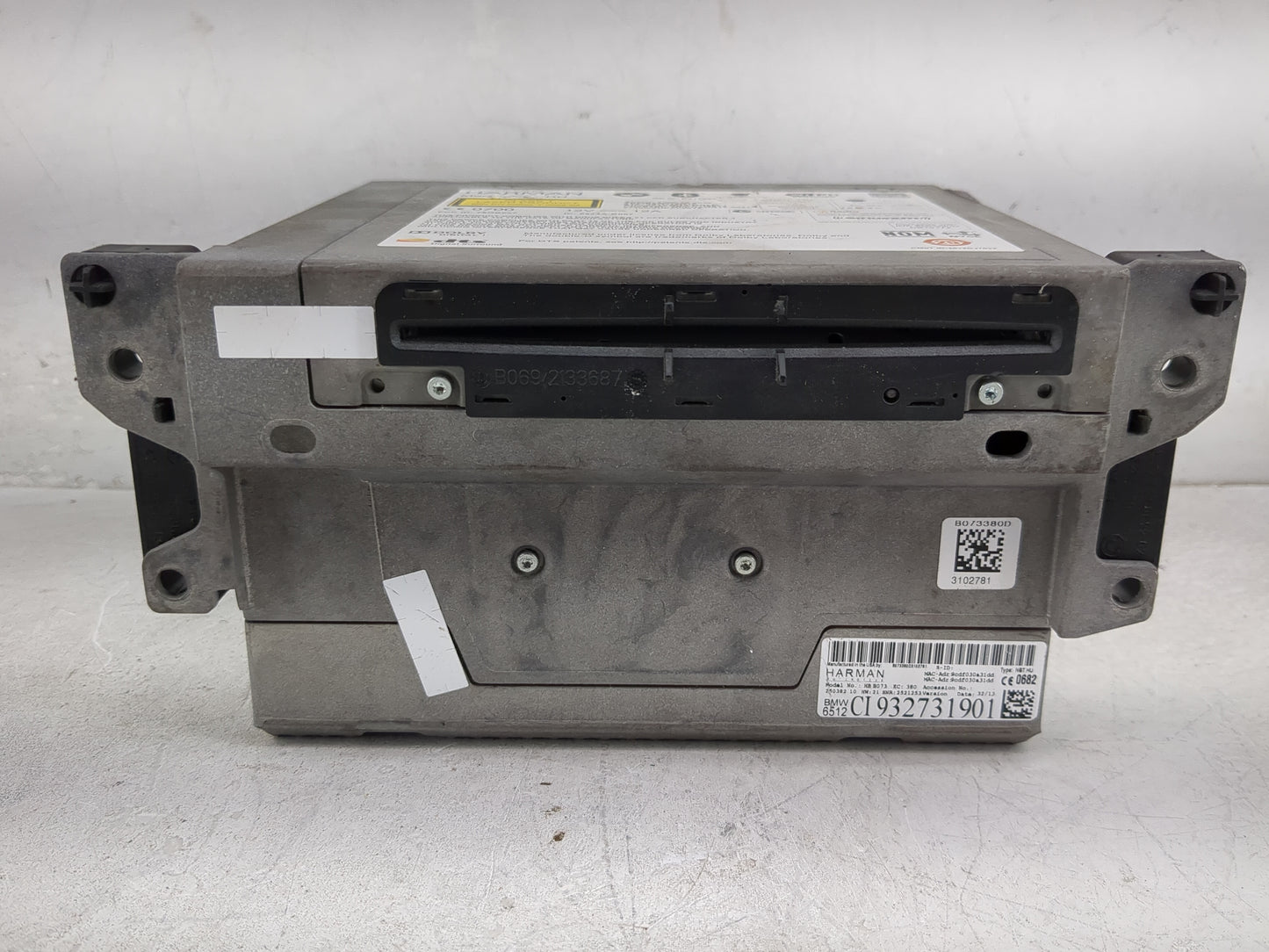 2013-2014 Bmw 550i Radio AM FM Cd Player Receiver Replacement P/N:932731901 Fits Fits 2013 2014 2015 OEM Used Auto Parts - O