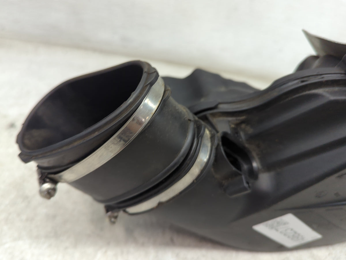 2014-2016 Bmw 550i Air Cleaner Intake-duct Hose Tube - Oemusedautoparts1.com