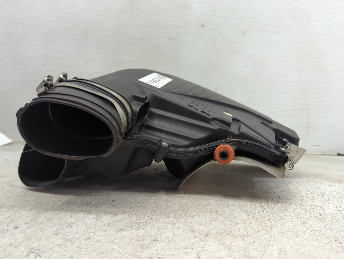 2014-2016 Bmw 550i Air Cleaner Intake-duct Hose Tube 1498244 - Oemusedautoparts1.com
