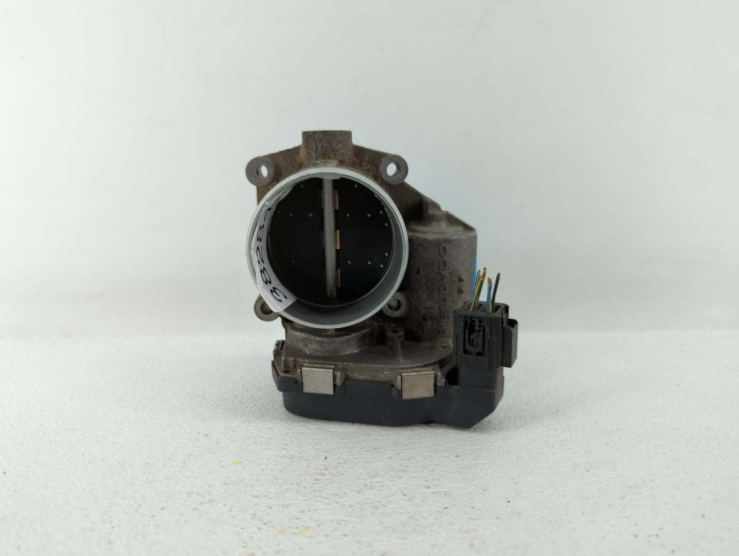 2010-2016 Bmw 550i Throttle Body P/N:7555944-03 7 555 944 Fits Fits 2008 2009 2010 2011 2012 2013 2014 2015 2016 2017 2018 O