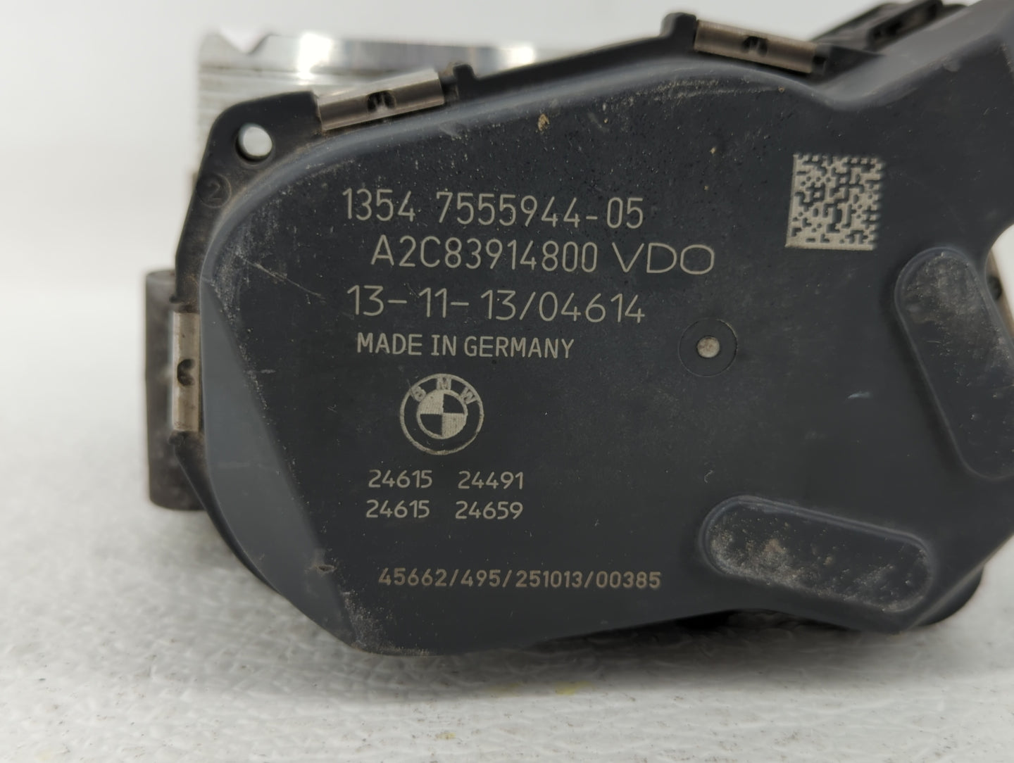 2010-2016 Bmw 550i Throttle Body P/N:7555944-03 7 555 944 Fits Fits 2008 2009 2010 2011 2012 2013 2014 2015 2016 2017 2018 O