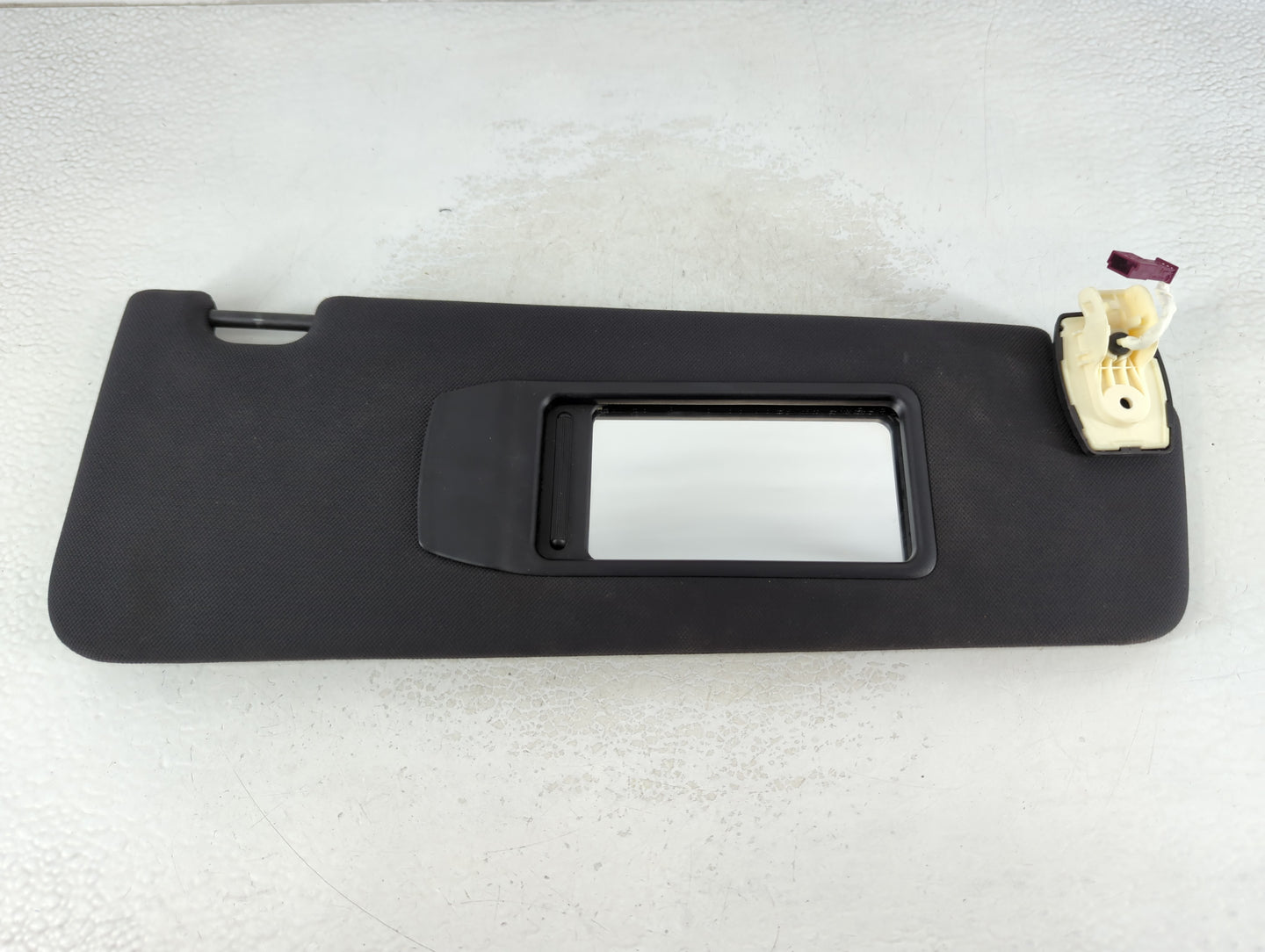 2009-2015 Bmw 750i Sun Visor Shade Replacement Passenger Right Mirror Fits Fits 2009 2010 2011 2012 2013 2014 2015 OEM Used 