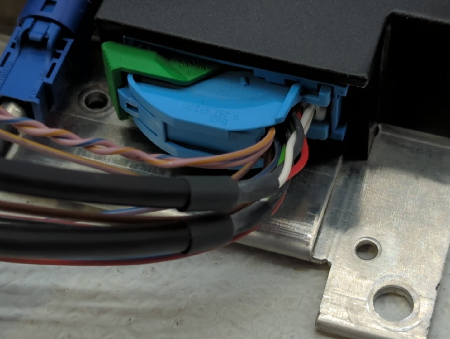 2014 Bmw 750i Am Fm Cd Player Radio Receiver - Oemusedautoparts1.com