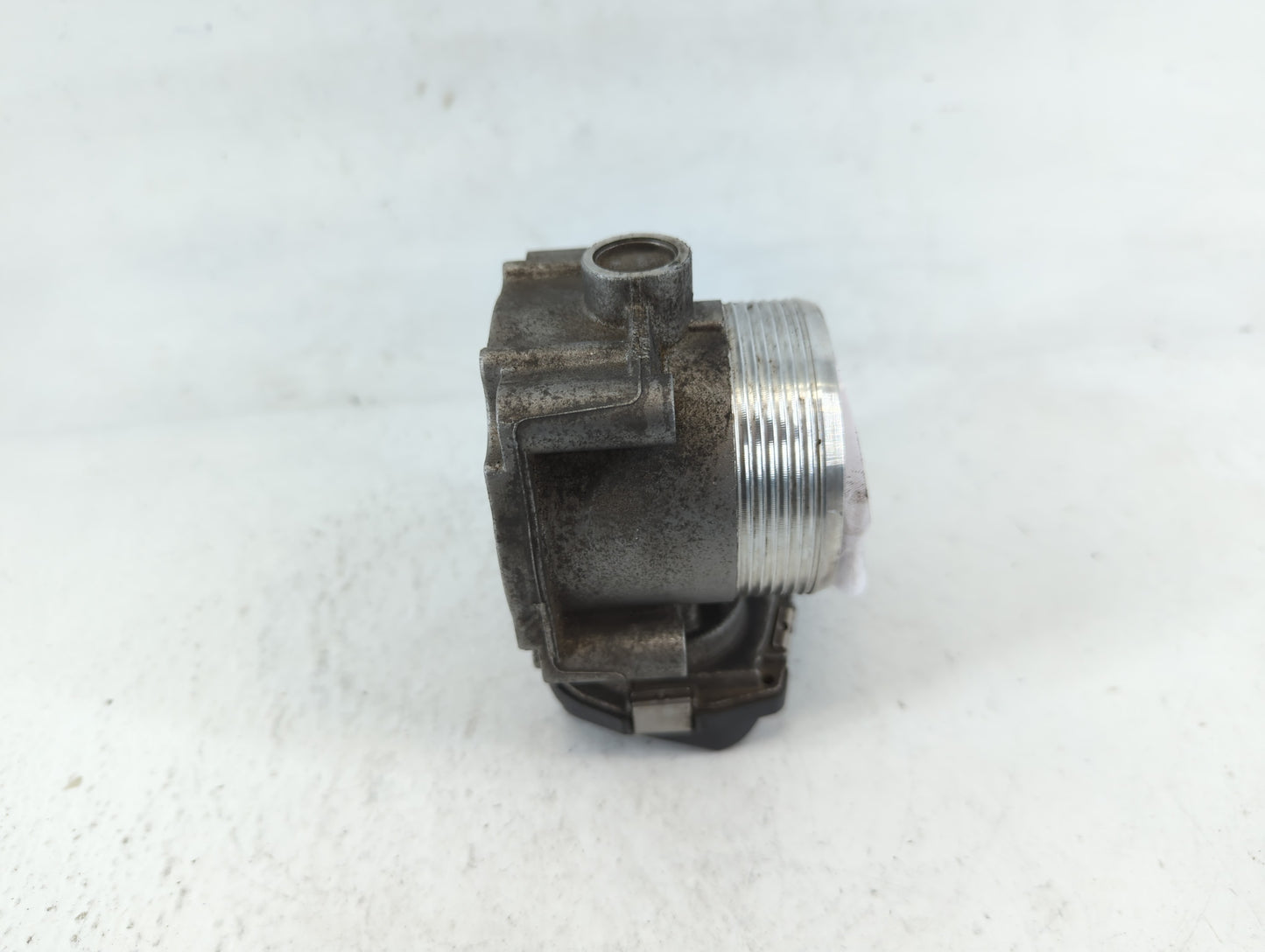 2009-2015 Bmw 750i Throttle Body P/N:1354 7555944-05 A2C83914800 Fits OEM Used Auto Parts - Oemusedautoparts1.com