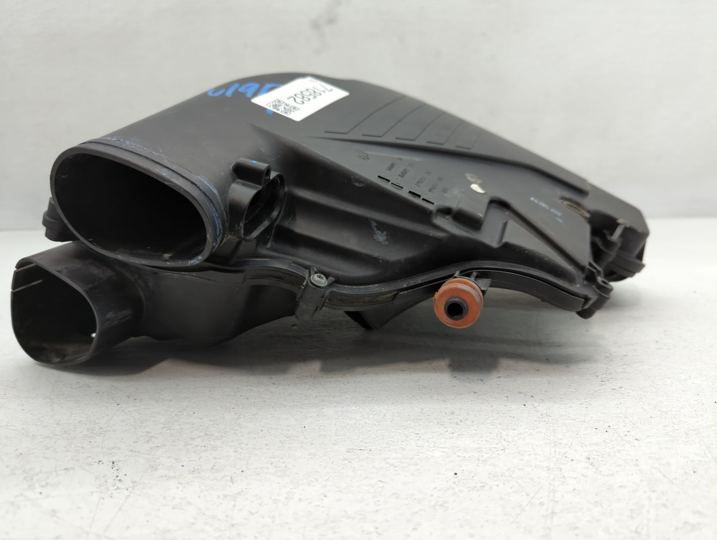 2013-2015 Bmw 750i Air Cleaner Intake-duct Hose Tube - Oemusedautoparts1.com
