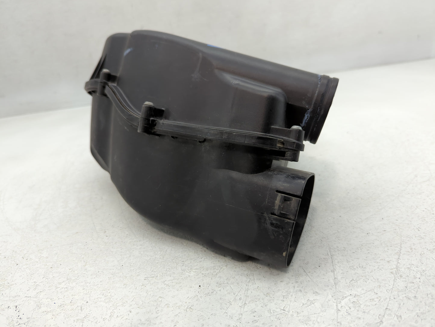 2013-2015 Bmw 750i Air Cleaner Intake-duct Hose Tube - Oemusedautoparts1.com
