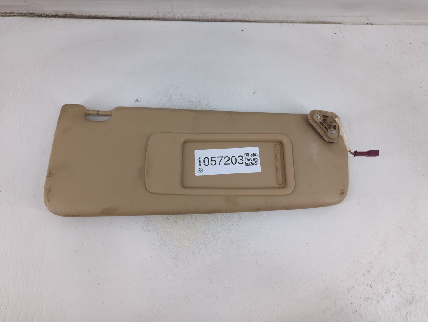 2012-2015 Bmw X1 Sun Visor Shade Replacement Passenger Right Mirror Fits OEM Used Auto Parts - Oemusedautoparts1.com