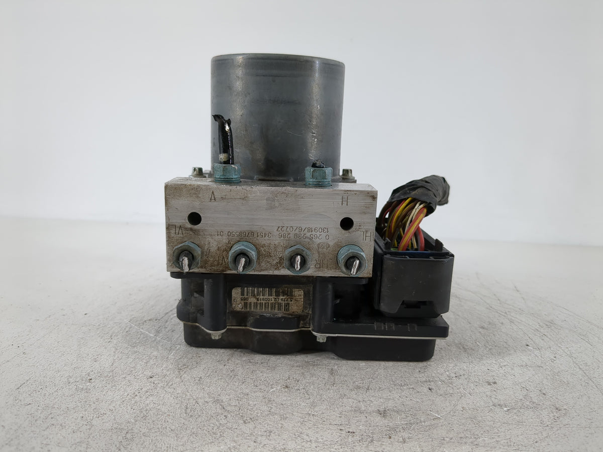 2013-2015 Bmw X1 Anti-Lock Brake ABS Pump Module Actuator OEM P/N:3451 6768550 01 Fits Fits 2013 2014 2015 OEM Used Auto Par