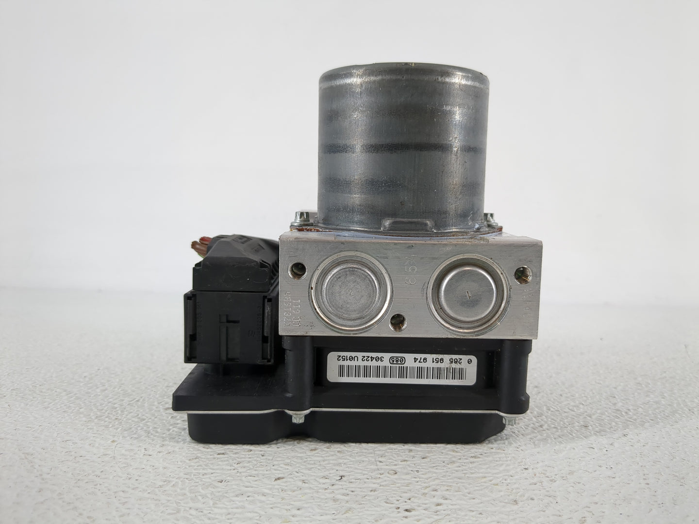 2013-2015 Bmw X1 ABS Pump Control Module Replacement P/N:3451 6768550 01 Fits Fits 2013 2014 2015 OEM Used Auto Parts - Oemu