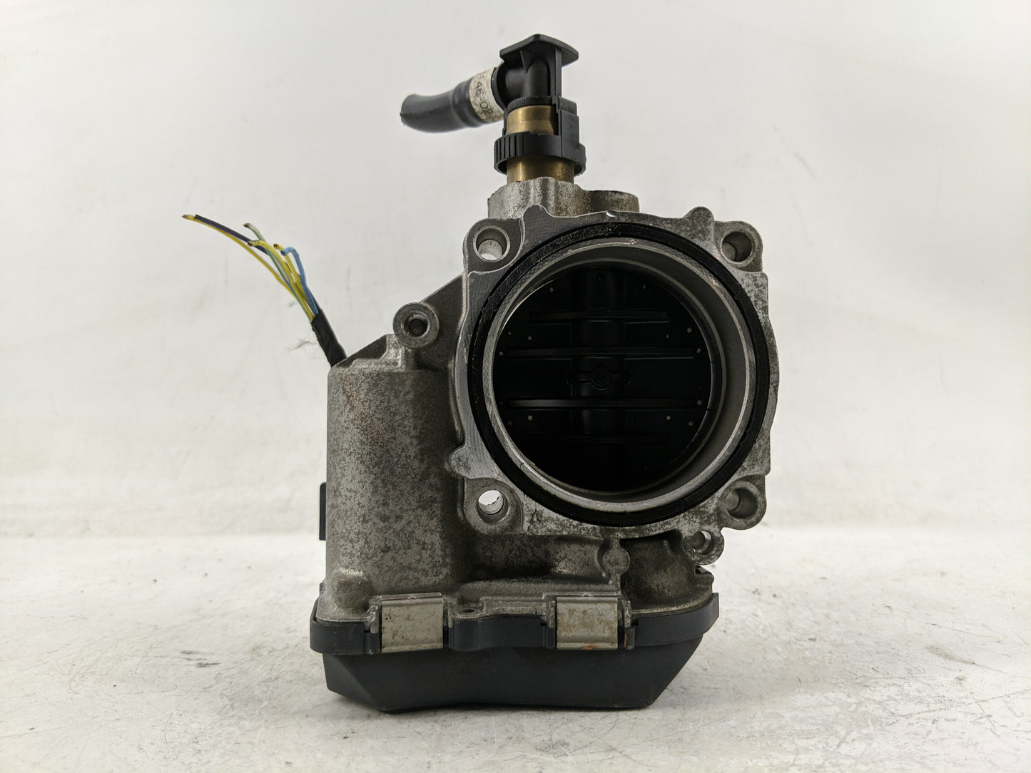 2012-2015 Bmw X1 Throttle Body P/N:A2C53355204 Fits Fits 2012 2013 2014 2015 2016 2017 2018 OEM Used Auto Parts - Oemusedaut