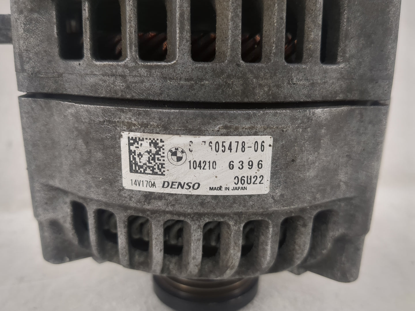 2012-2015 Bmw X1 Alternator Replacement Generator Charging Assembly Engine OEM P/N:104210 6396 7605061-05 Fits OEM Used Auto