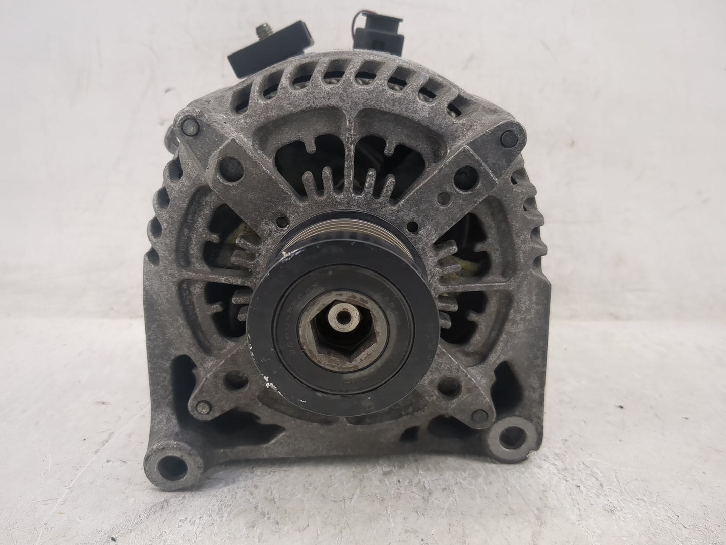 2012-2015 Bmw X1 Alternator Replacement Generator Charging Assembly Engine OEM P/N:104210-6393 7605478-03 Fits OEM Used Auto