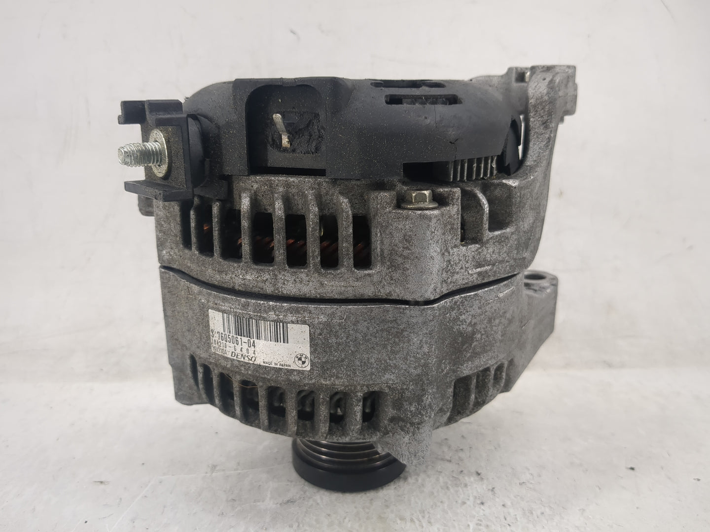 2012-2015 Bmw X1 Alternator Replacement Generator Charging Assembly Engine OEM P/N:104210-6404 7605061-04 Fits OEM Used Auto