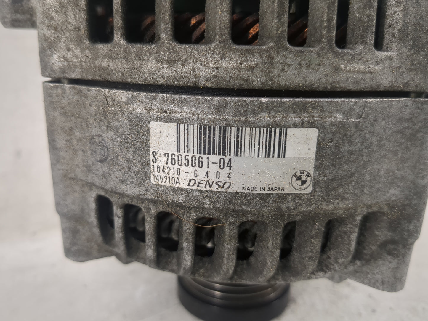 2012-2015 Bmw X1 Alternator Replacement Generator Charging Assembly Engine OEM P/N:104210-6404 7605061-04 Fits OEM Used Auto