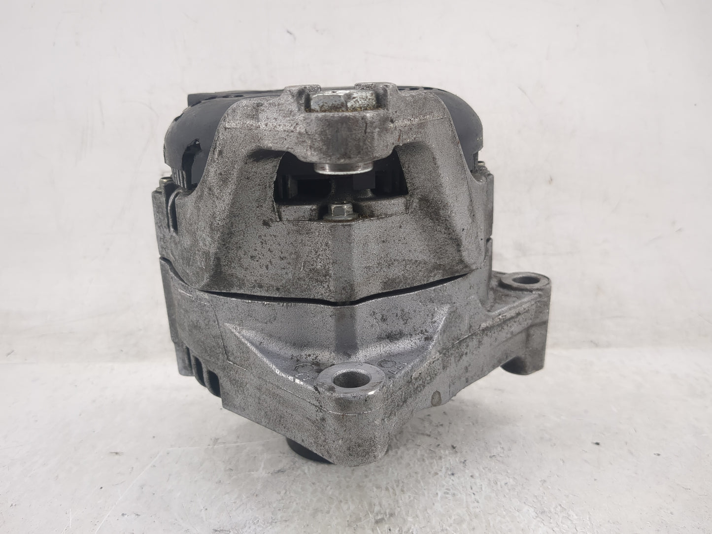 2012-2015 Bmw X1 Alternator Replacement Generator Charging Assembly Engine OEM P/N:104210-6404 7605061-04 Fits OEM Used Auto