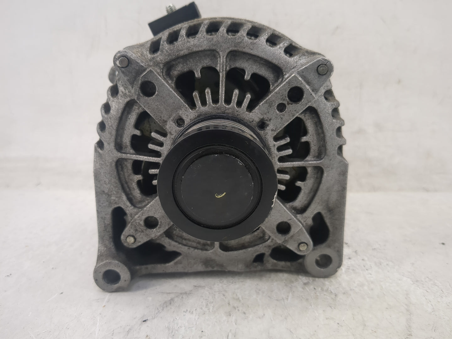2012-2015 Bmw X1 Alternator Replacement Generator Charging Assembly Engine OEM P/N:104210-6404 7605061-04 Fits OEM Used Auto